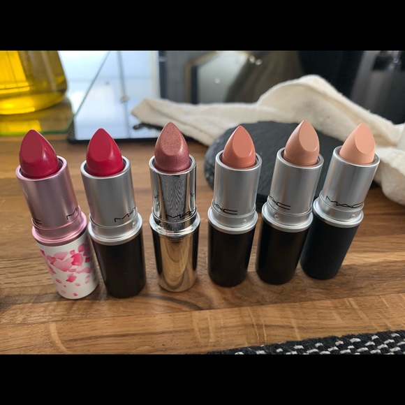 Mac lipsticks